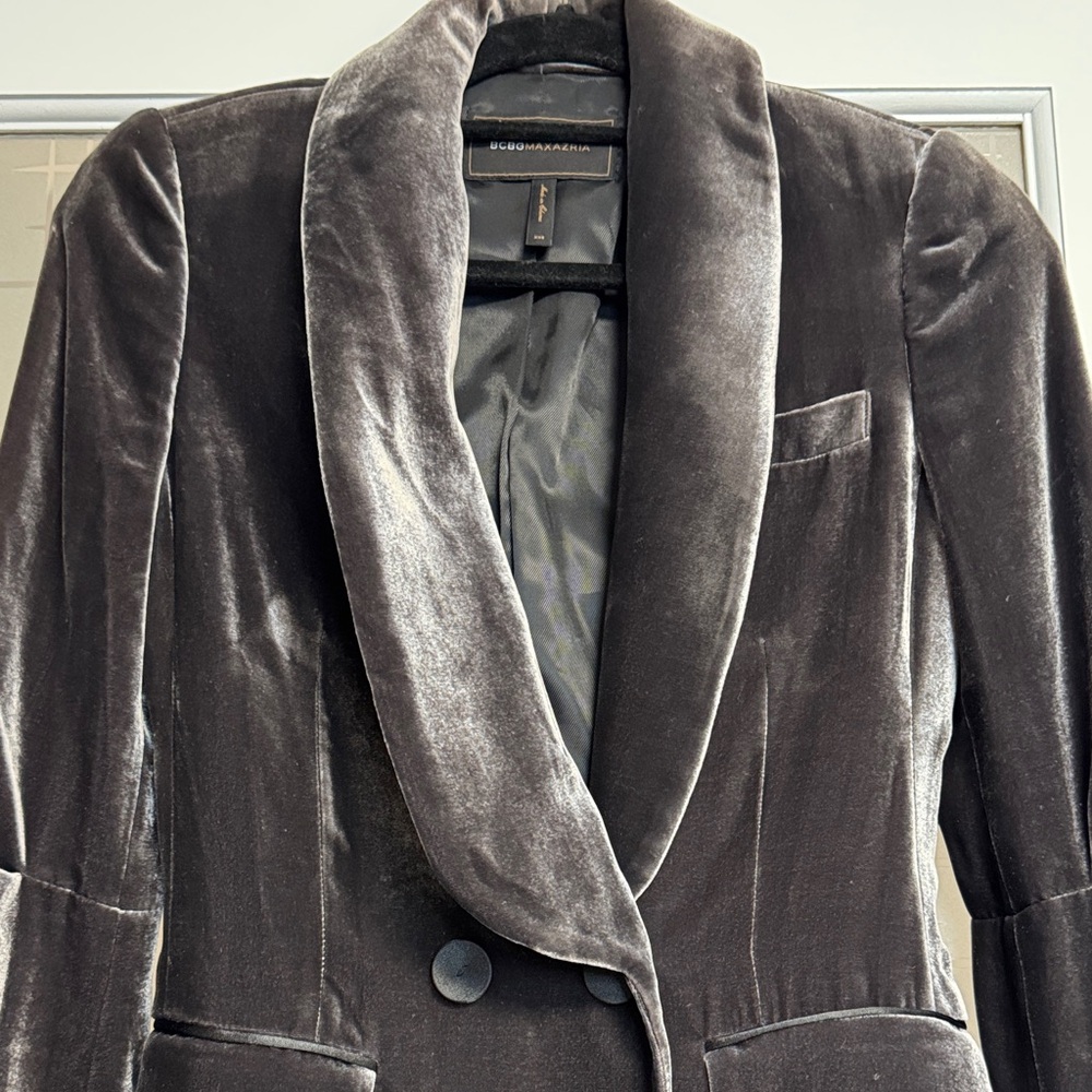 BCBGMaxAzria dark grey Velvet Blazer - Picture 3 of 13